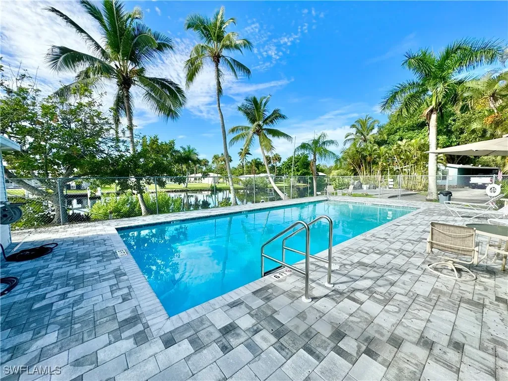 1252 Henderson Creek Drive Naples FL 34114