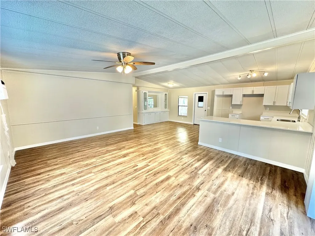 1252 Henderson Creek Drive Naples FL 34114