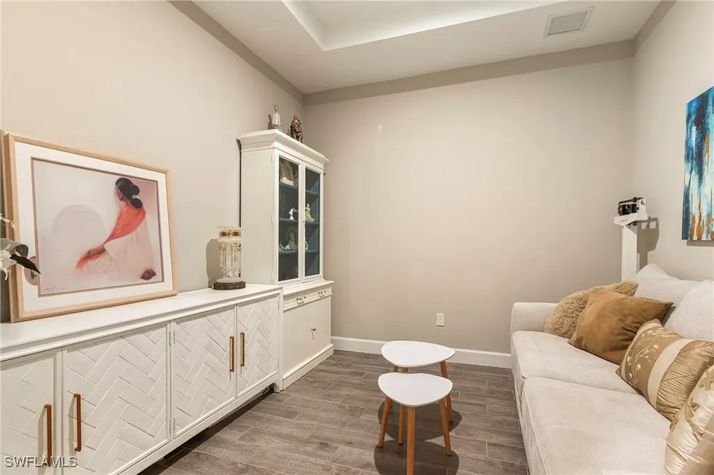 15198 Tolmino Street Naples FL 34114