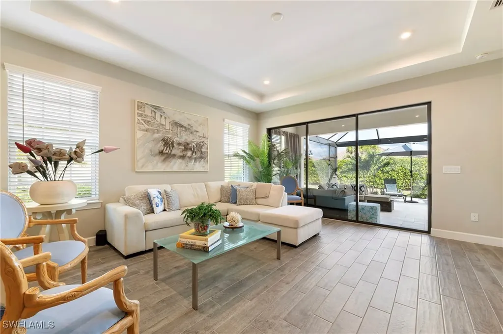15198 Tolmino Street Naples FL 34114