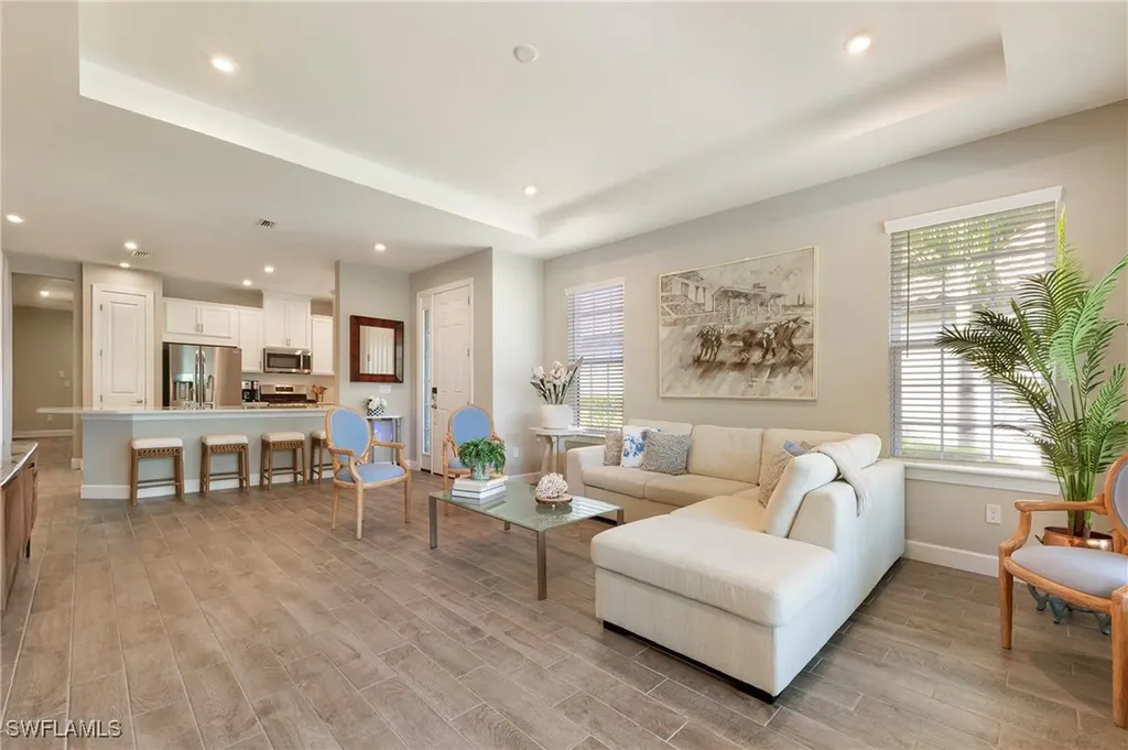 15198 Tolmino Street Naples FL 34114