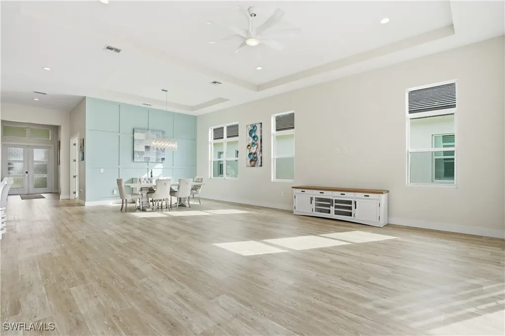 3635 Sapphire Cove Circle Naples FL 34114
