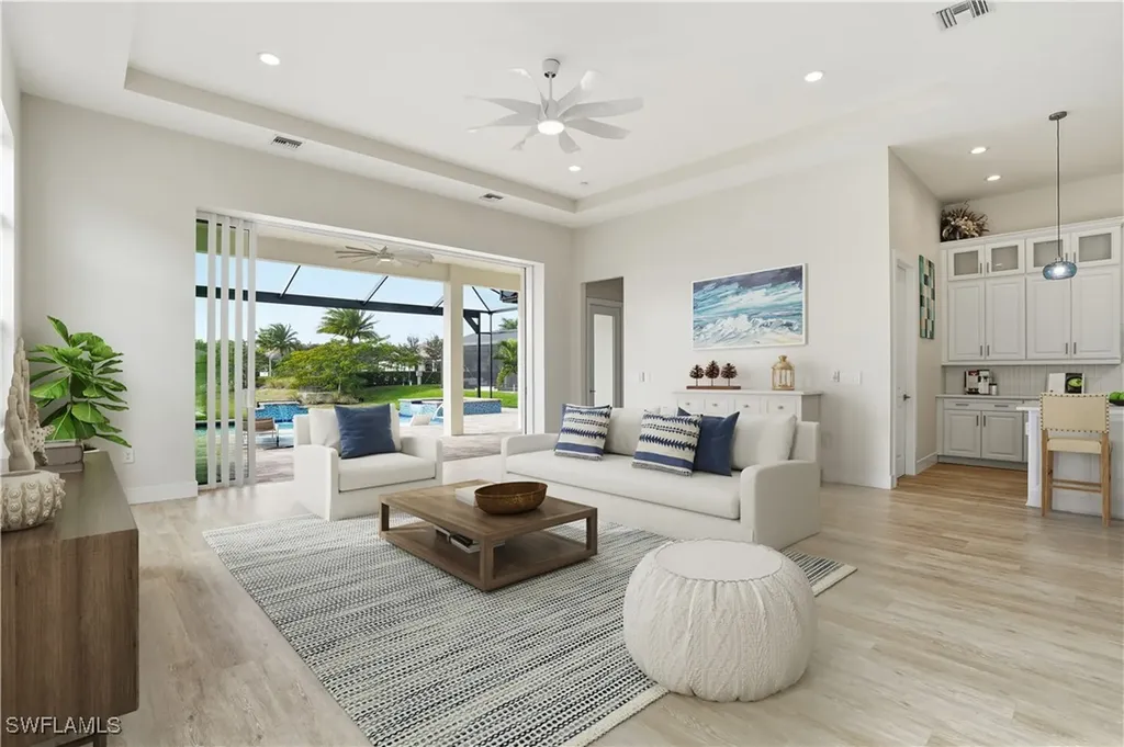 3635 Sapphire Cove Circle Naples FL 34114