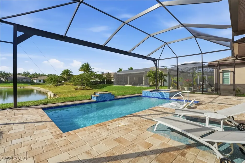 3635 Sapphire Cove Circle Naples FL 34114