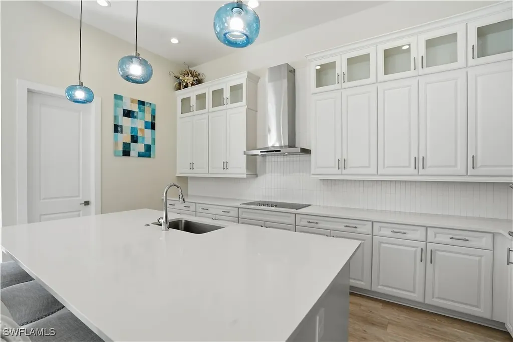 3635 Sapphire Cove Circle Naples FL 34114