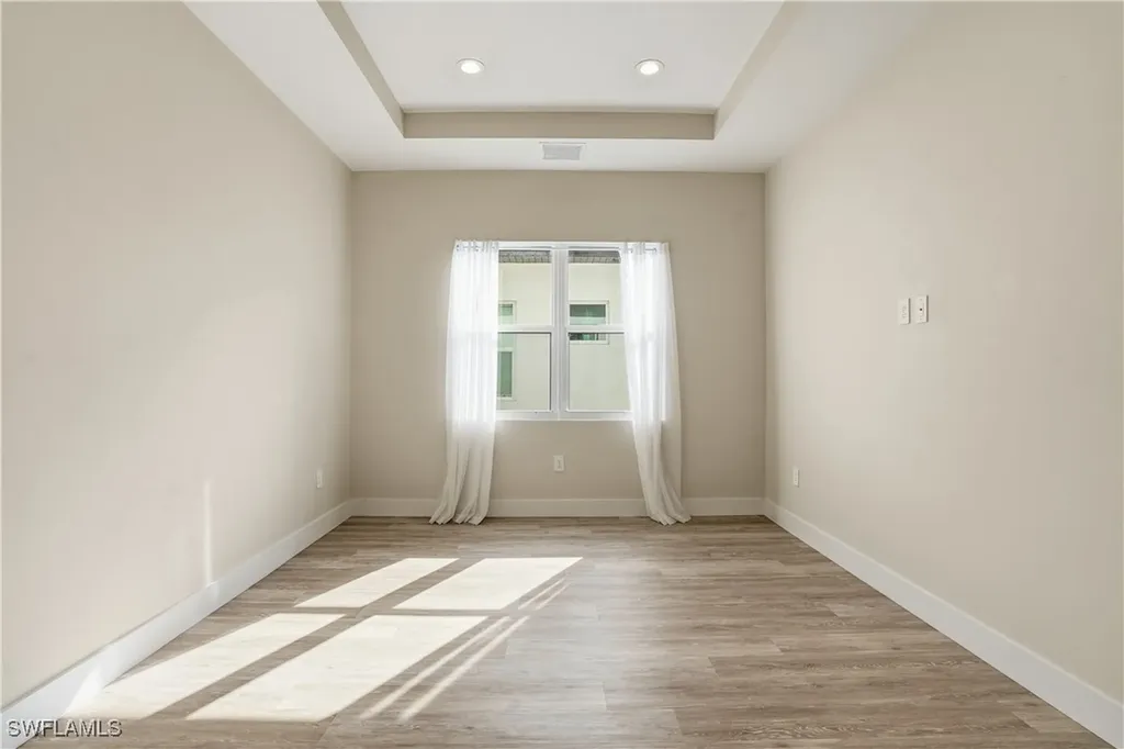 3635 Sapphire Cove Circle Naples FL 34114