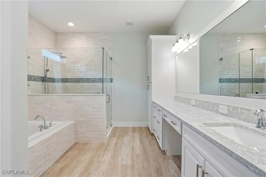 3635 Sapphire Cove Circle Naples FL 34114