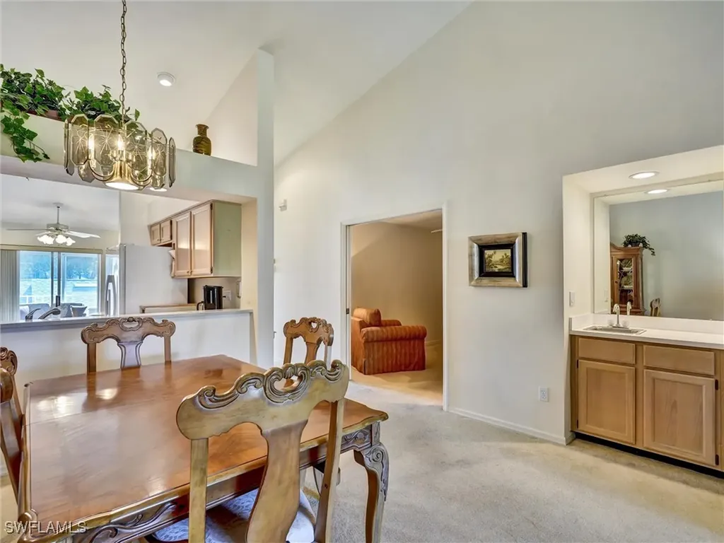 421 Country Hollow Court Naples FL 34104