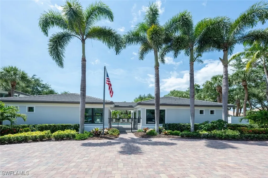 2396 Ravenna Boulevard Naples FL 34109