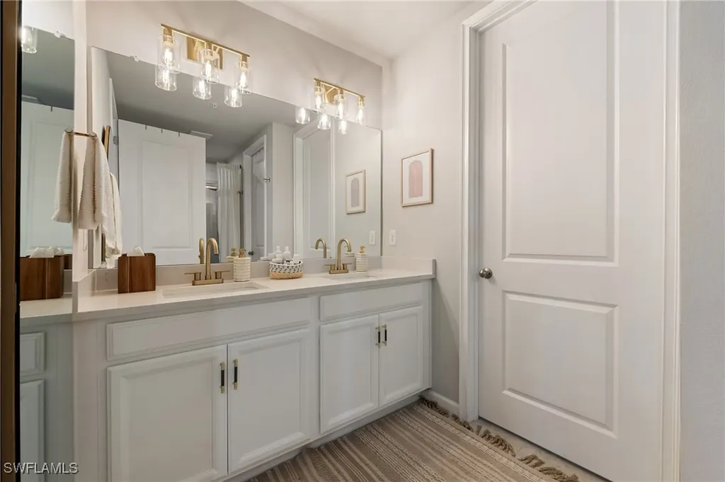 4638 Arboretum Circle Naples FL 34112