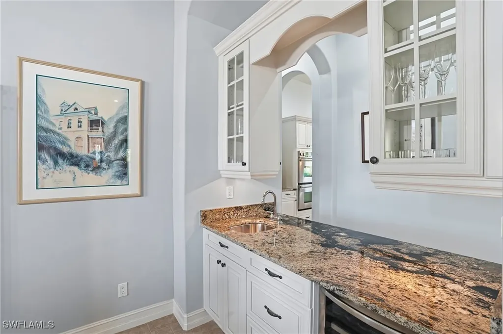 18100 Via Bellamare Lane Miromar Lakes FL 33913