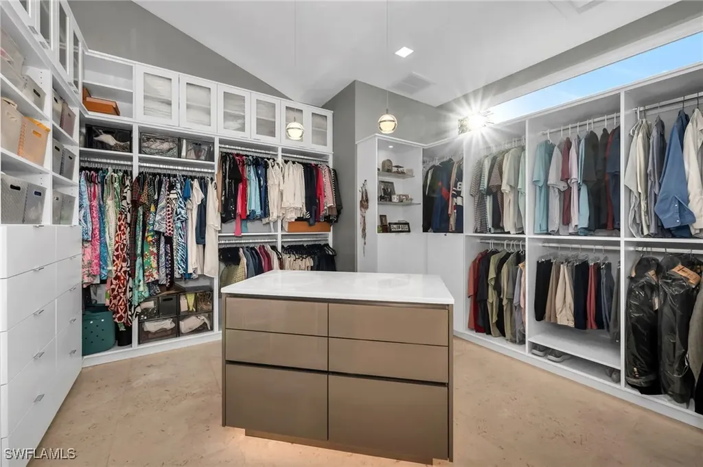 2041 Prince Drive Naples FL 34110