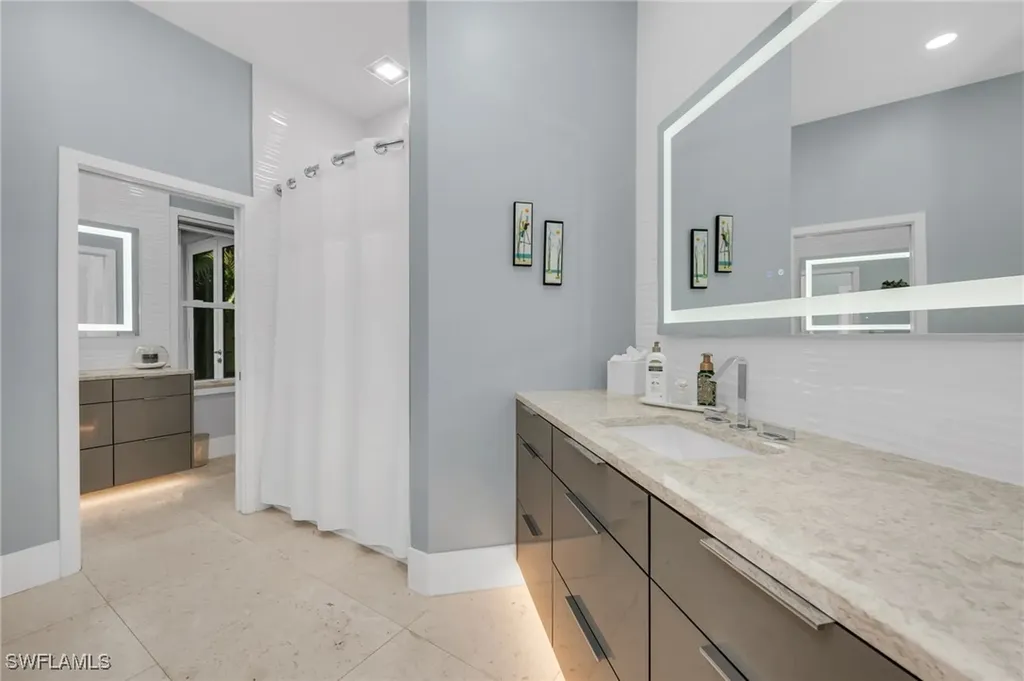 2041 Prince Drive Naples FL 34110