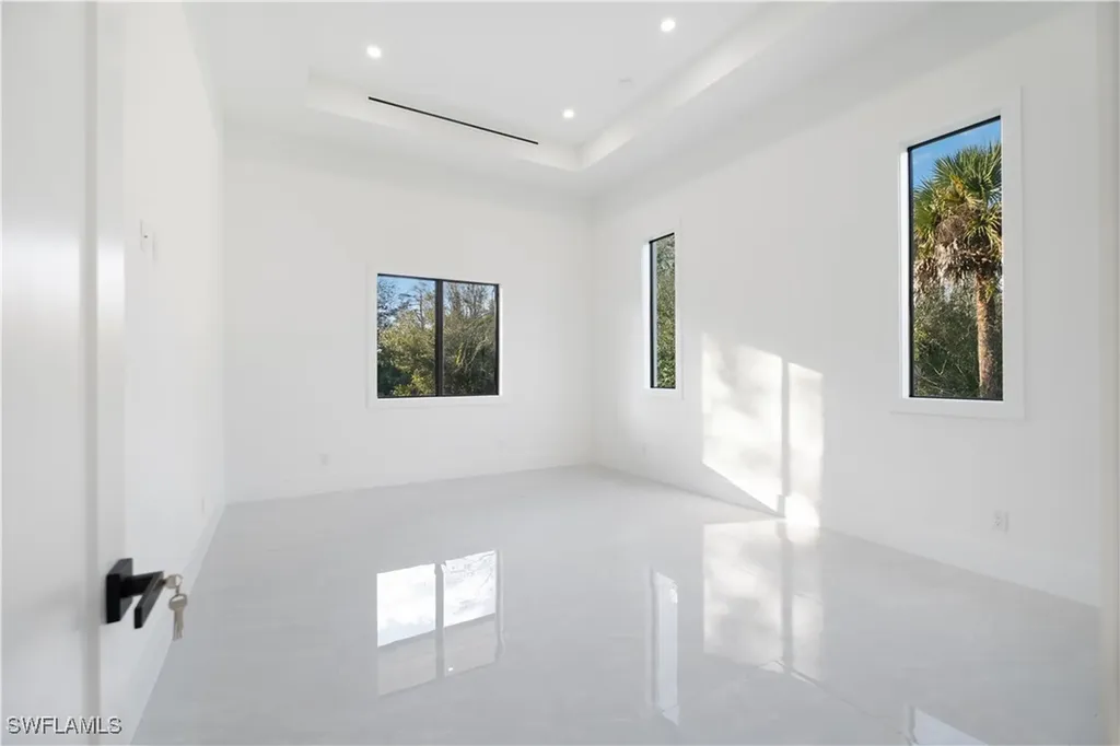 2319 54th Avenue NE Naples FL 34120