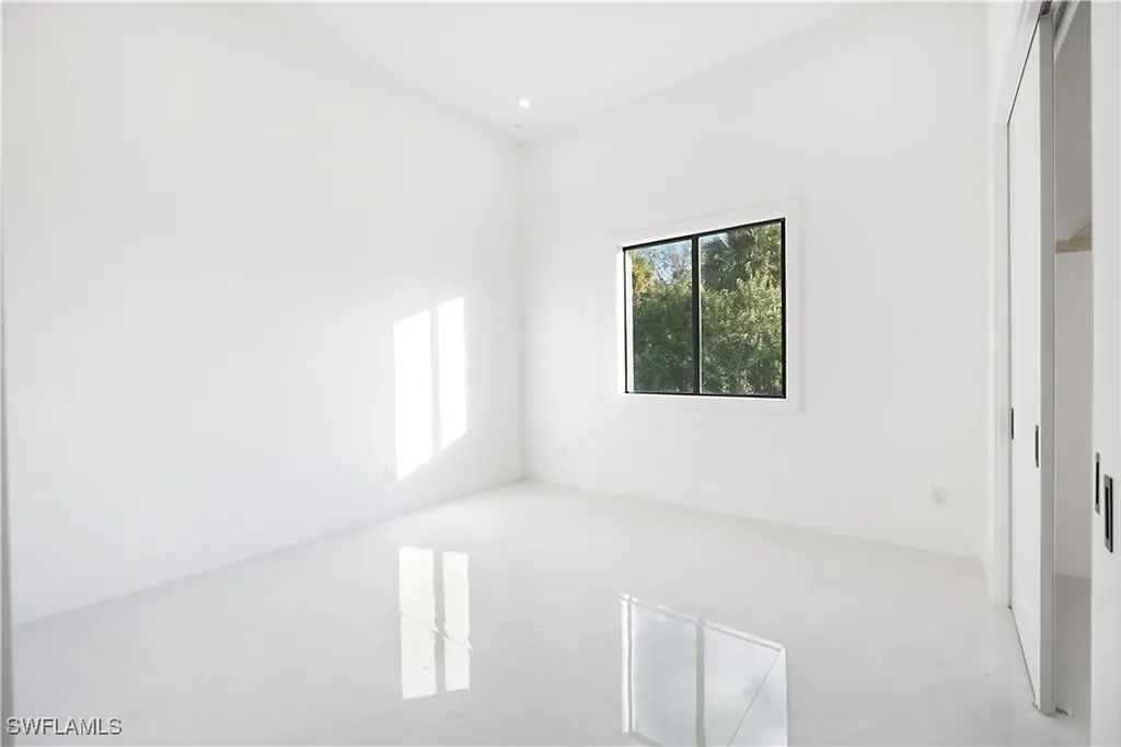 2319 54th Avenue NE Naples FL 34120