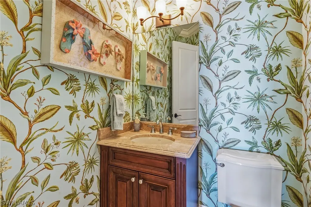9322 Chiasso Cove Court Naples FL 34114