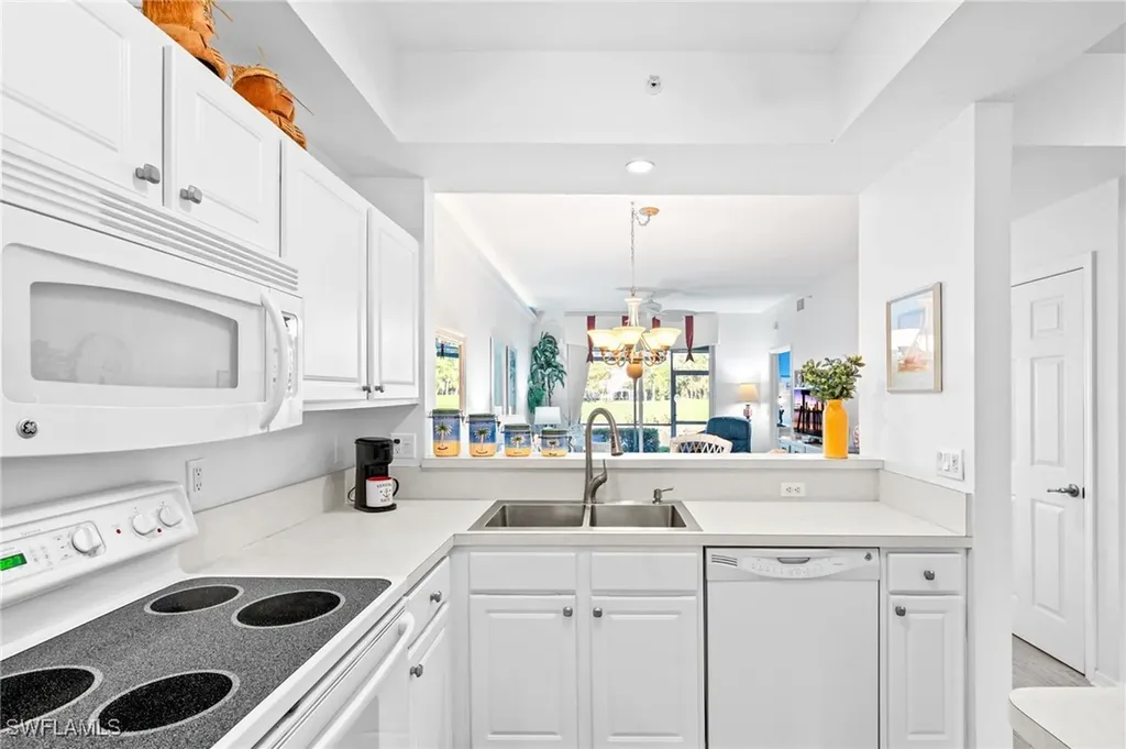 3935 Loblolly Bay Drive Naples FL 34114