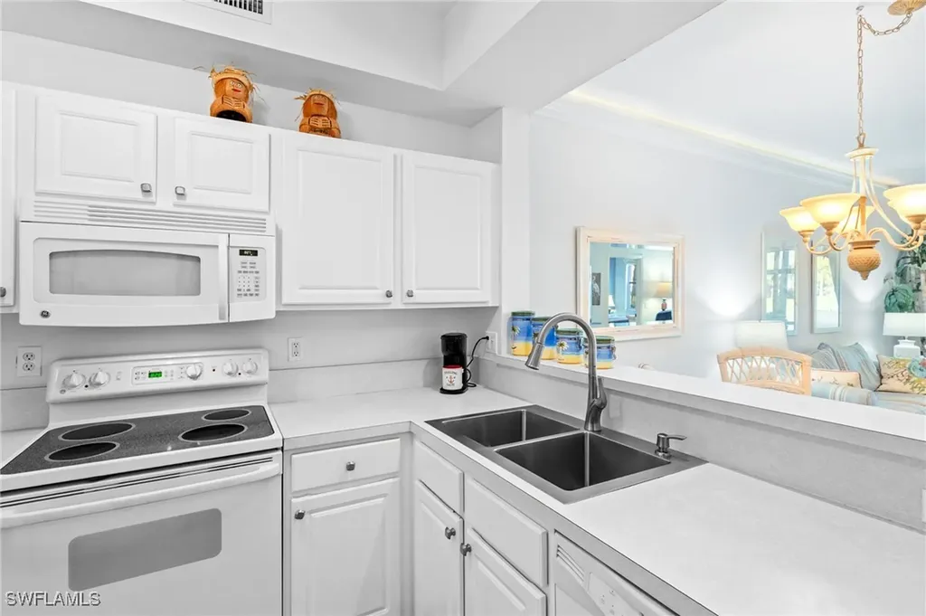 3935 Loblolly Bay Drive Naples FL 34114