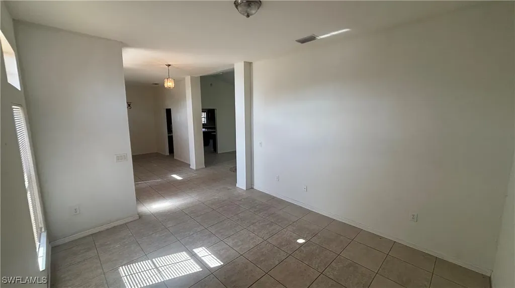 2435 NW 7th Terrace Cape Coral FL 33993