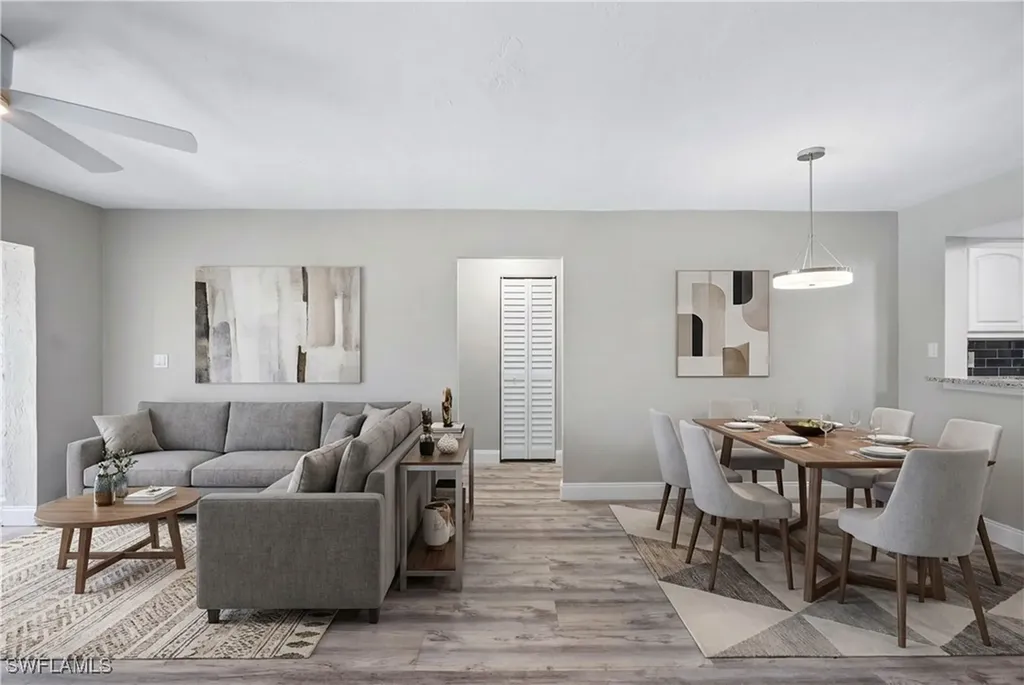 228 Fox Glen Drive Naples FL 34104