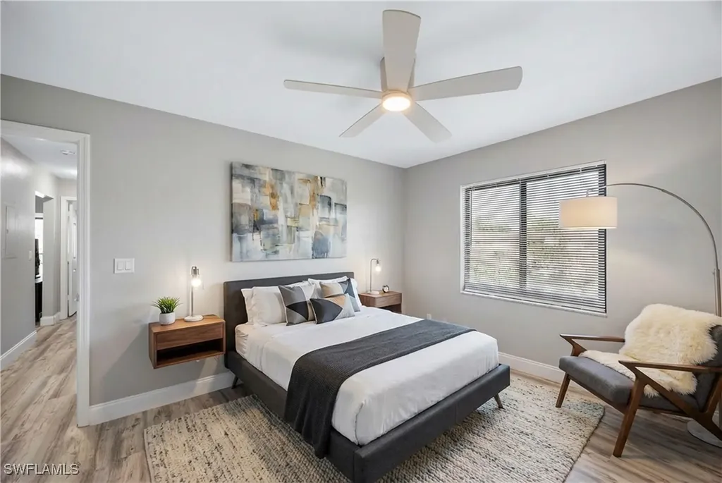 228 Fox Glen Drive Naples FL 34104