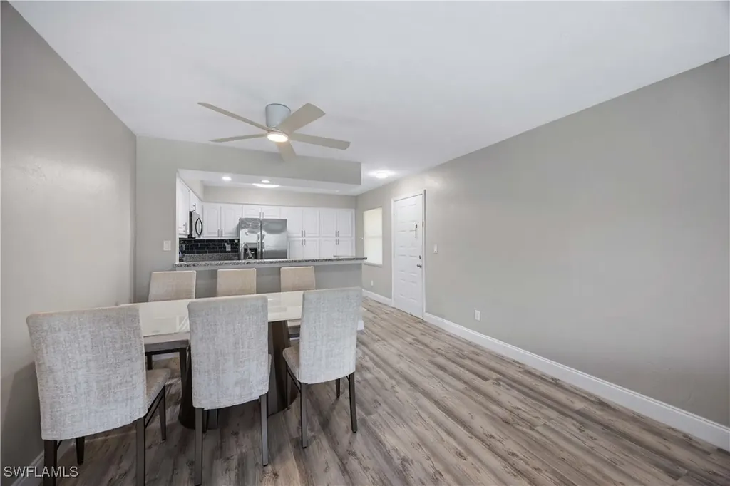 228 Fox Glen Drive Naples FL 34104