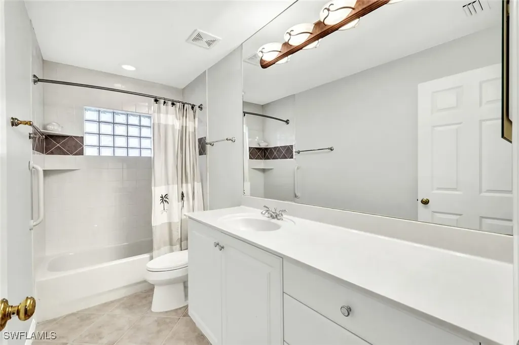 3332 White Boulevard Naples FL 34117