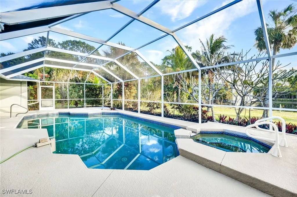 3332 White Boulevard Naples FL 34117