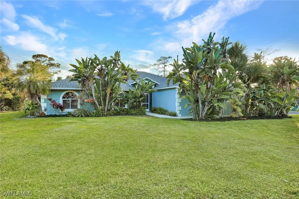 3332 White Boulevard Naples FL 34117