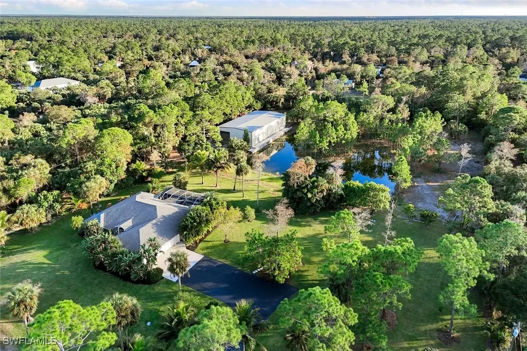 3332 White Boulevard Naples FL 34117