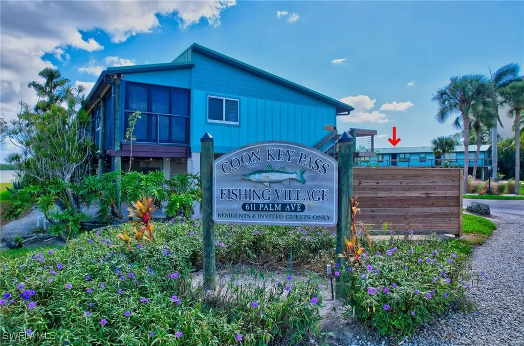 611 Palm Avenue Goodland FL 34140