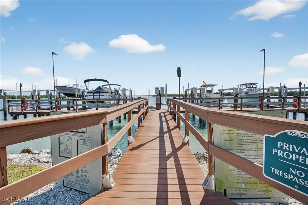 611 Palm Avenue Goodland FL 34140
