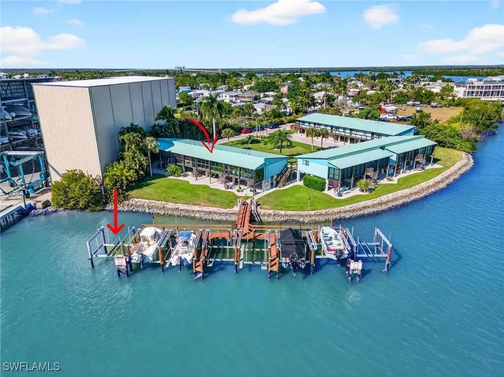 611 Palm Avenue Goodland FL 34140