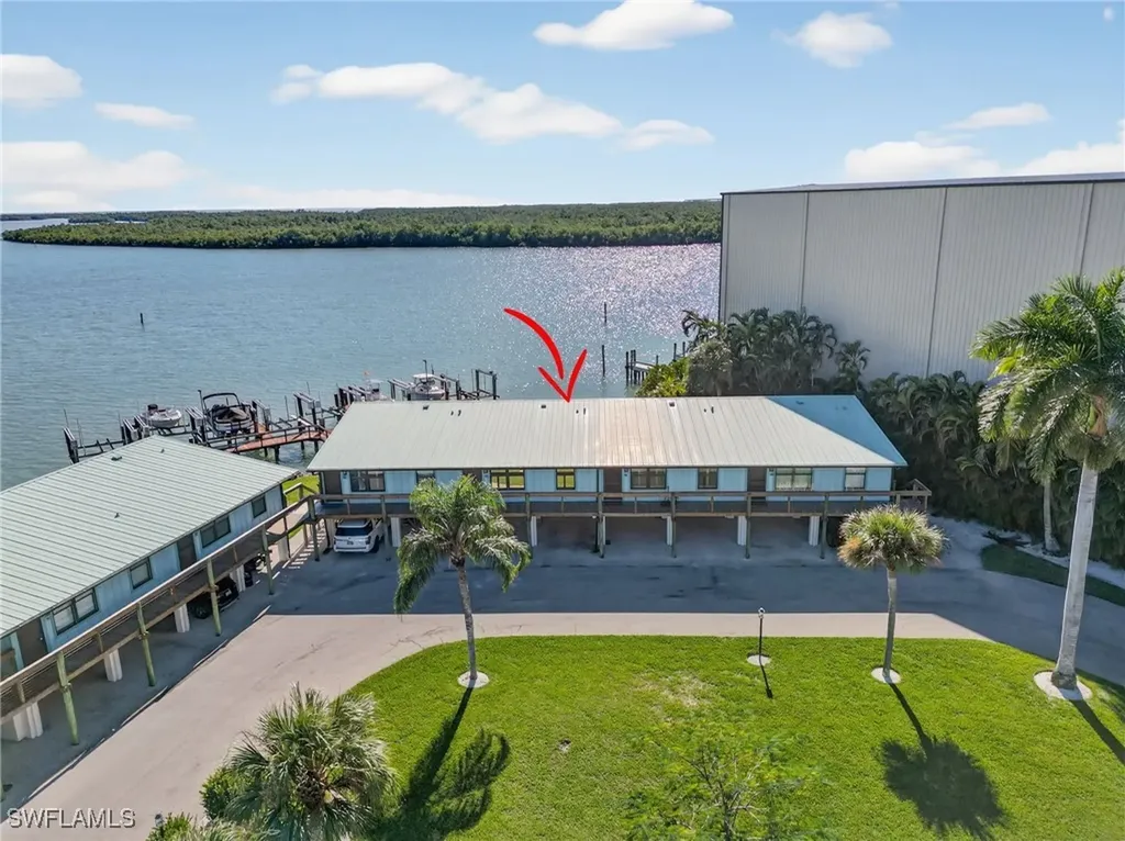611 Palm Avenue Goodland FL 34140