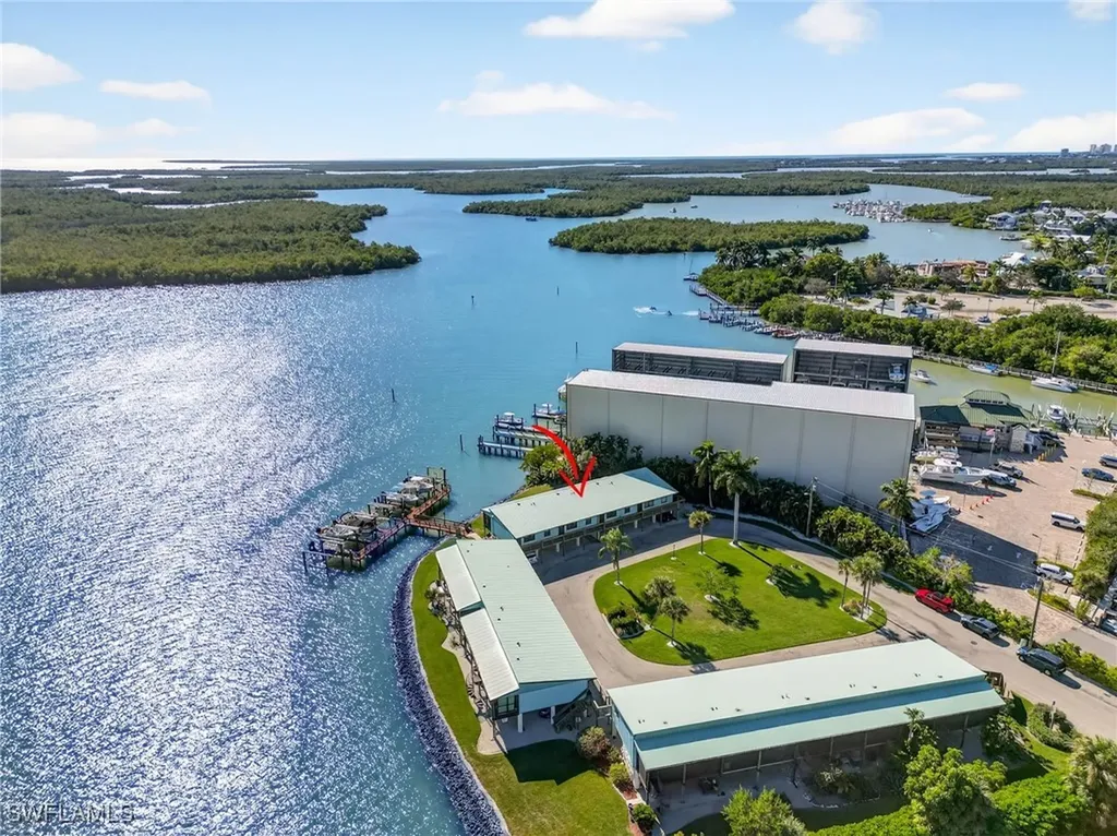 611 Palm Avenue Goodland FL 34140
