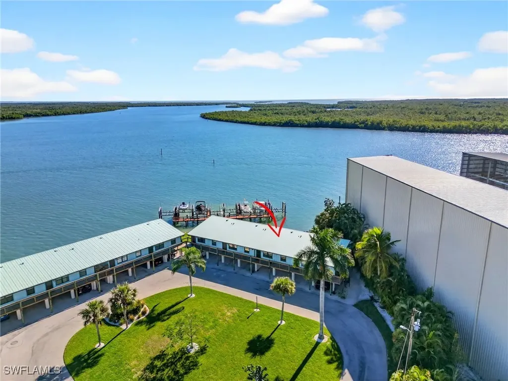 611 Palm Avenue Goodland FL 34140