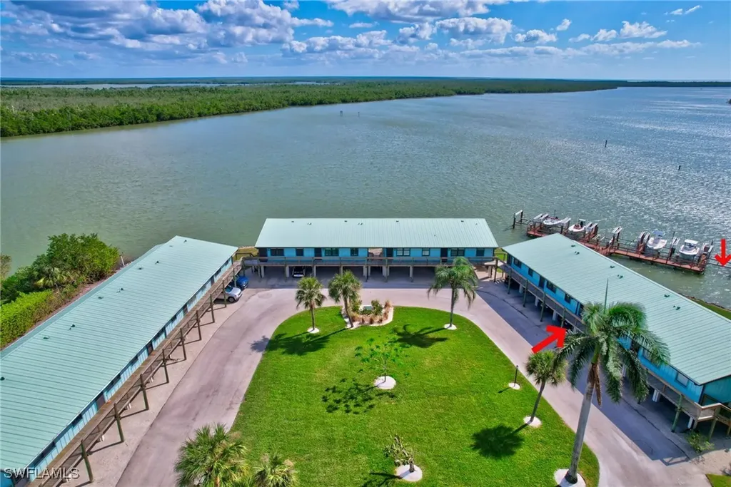 611 Palm Avenue Goodland FL 34140