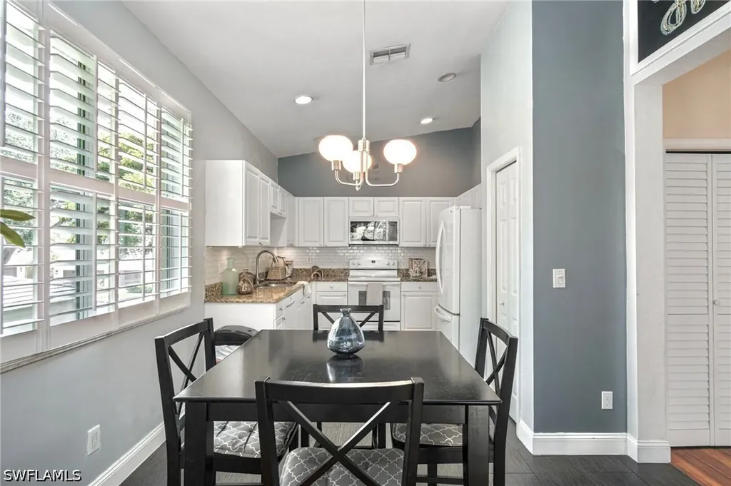 7110 Wild Forest Court Naples FL 34109