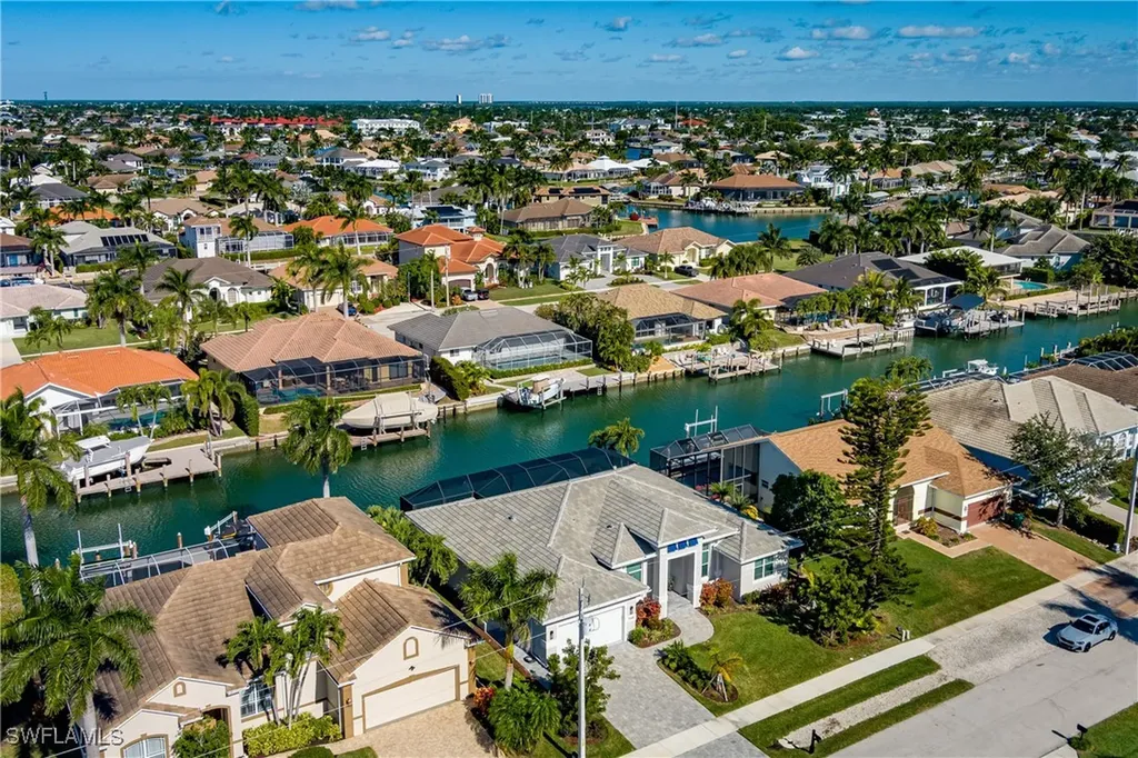 1148 Breakwater Court Marco Island FL 34145
