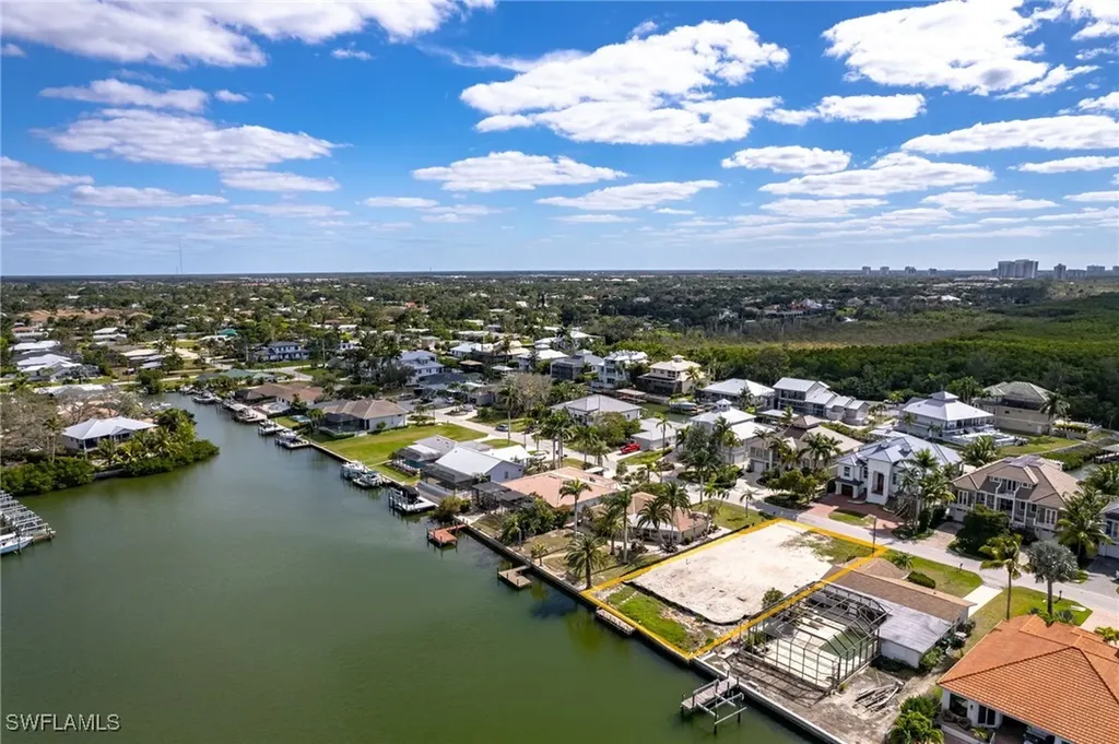 251 6th Street Bonita Springs FL 34134