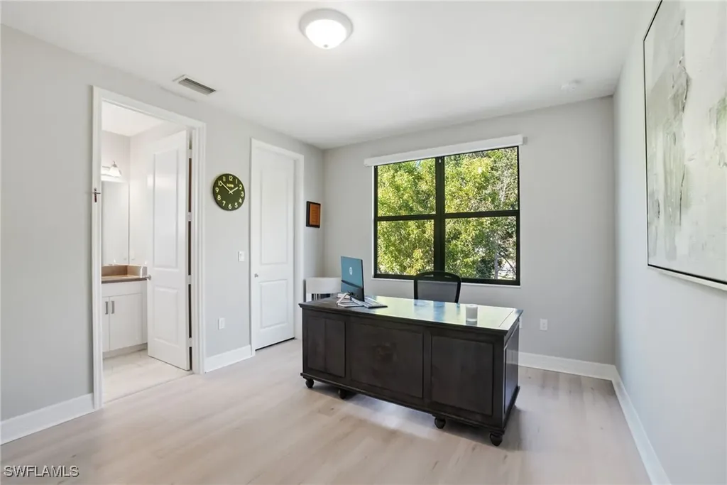 4654 Kensington Circle Naples FL 34119