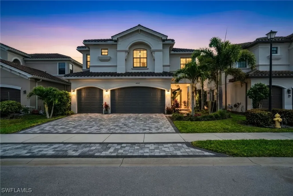 4654 Kensington Circle Naples FL 34119