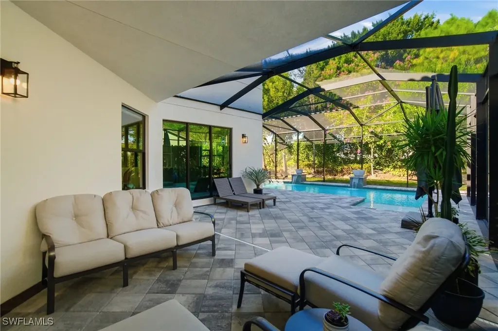 4654 Kensington Circle Naples FL 34119