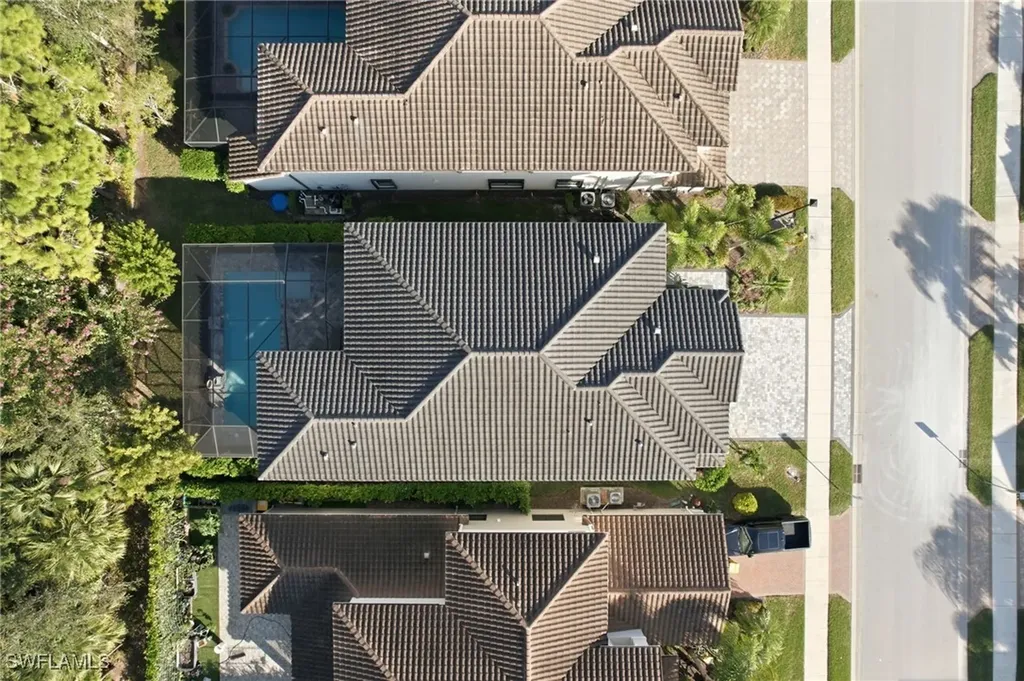 4654 Kensington Circle Naples FL 34119