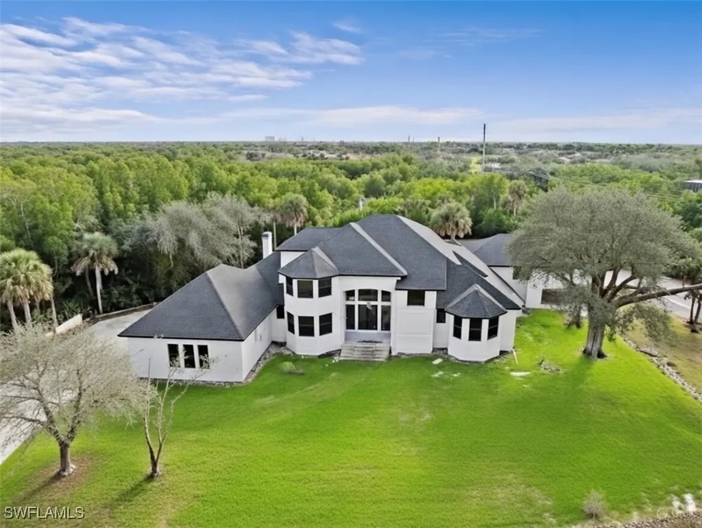 5461 Park Road Fort Myers FL 33908