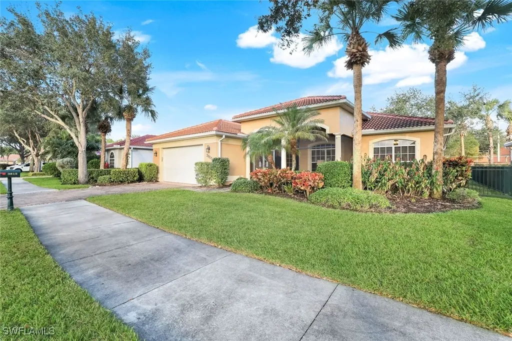 3815 Recreation Lane Naples FL 34116