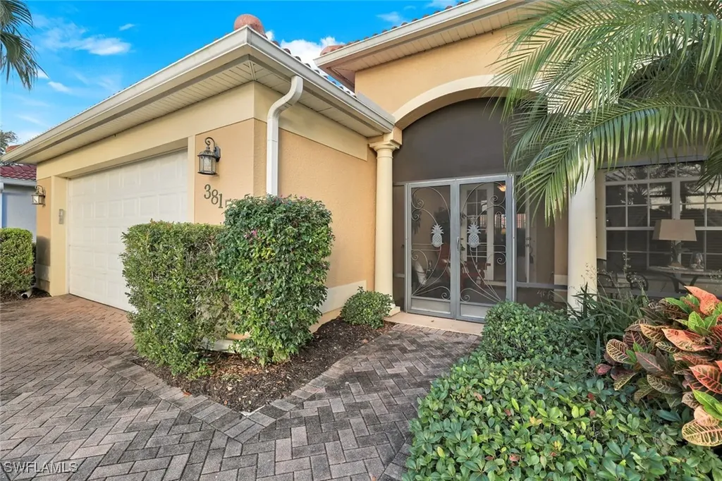 3815 Recreation Lane Naples FL 34116