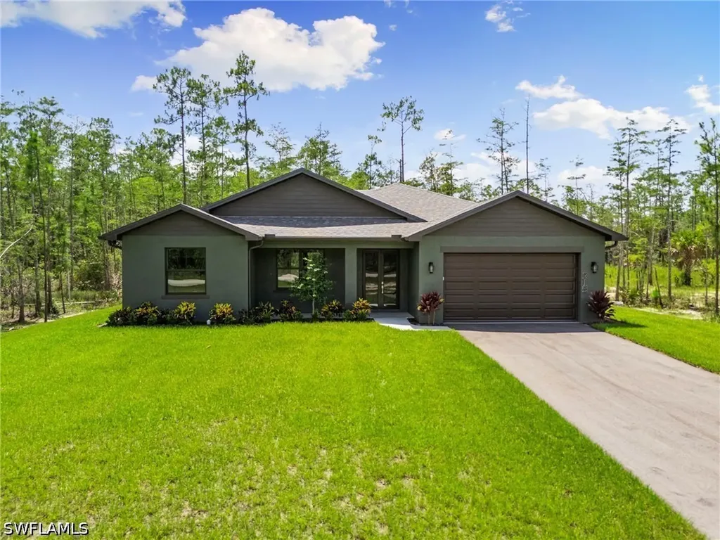 319 Desoto Boulevard N Naples FL 34120