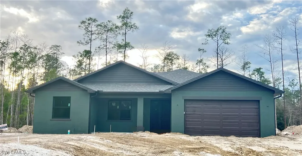 319 Desoto Boulevard N Naples FL 34120