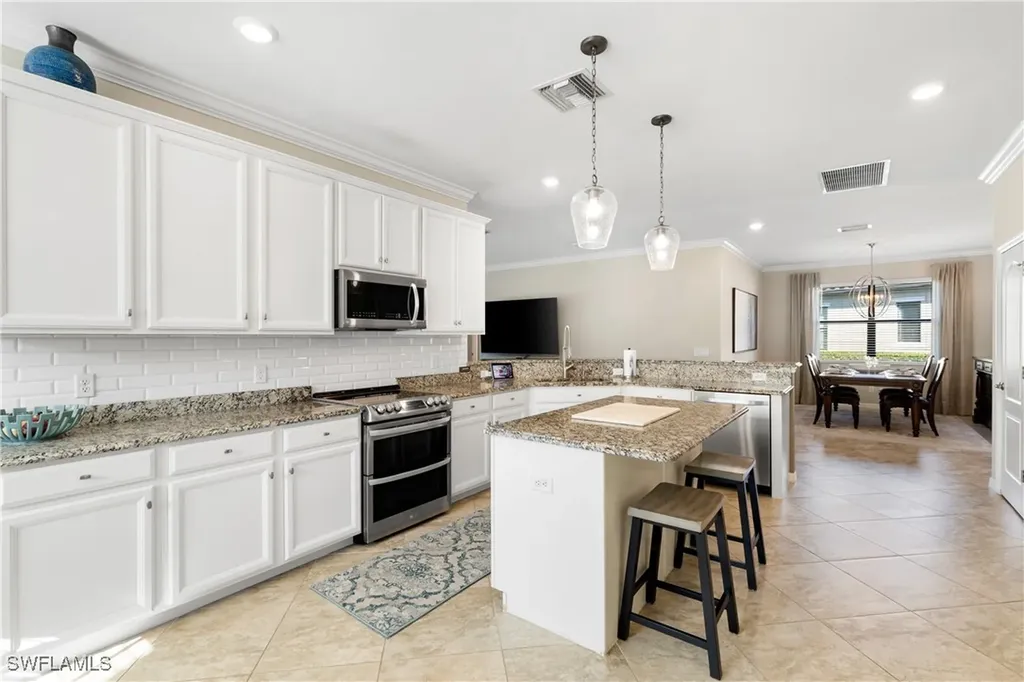 4698 Abaca Circle Naples FL 34119